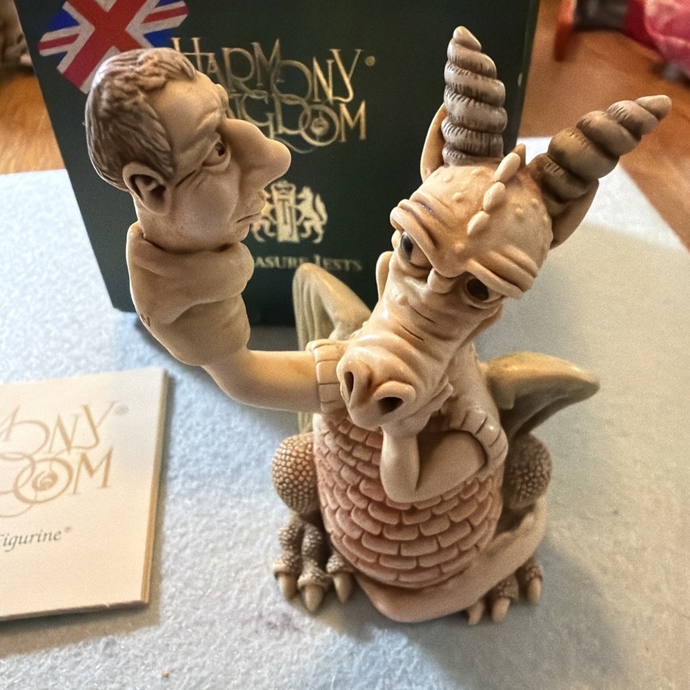 harmony kingdom collectibles figurines